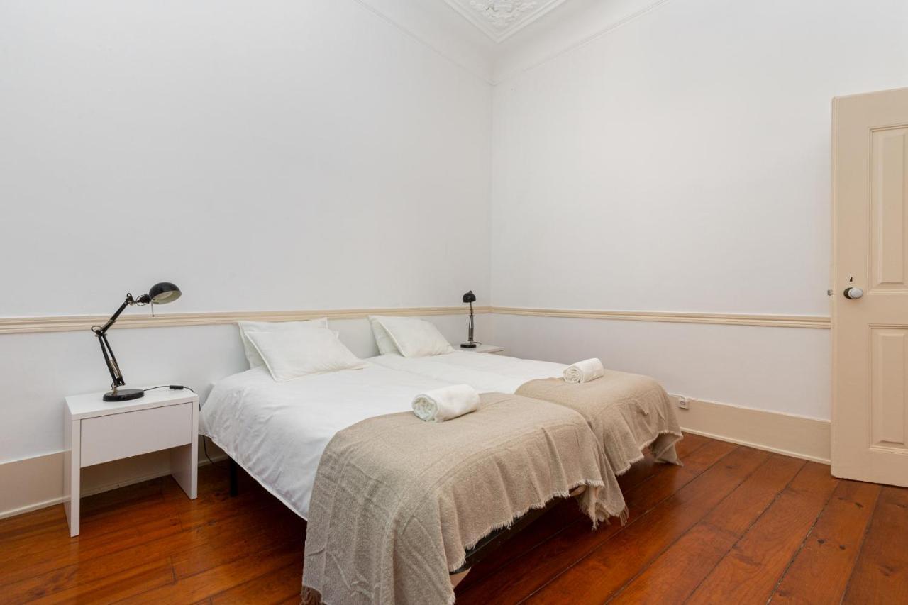4Br Lisbon Apartment - Central Location Екстер'єр фото
